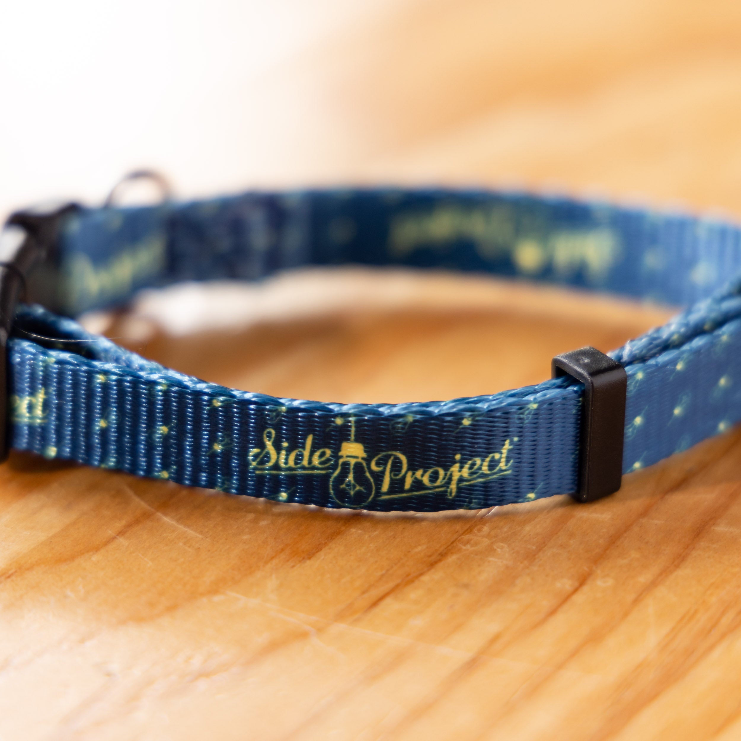 Side Project collare cane piccolo blu e giallo taglia S