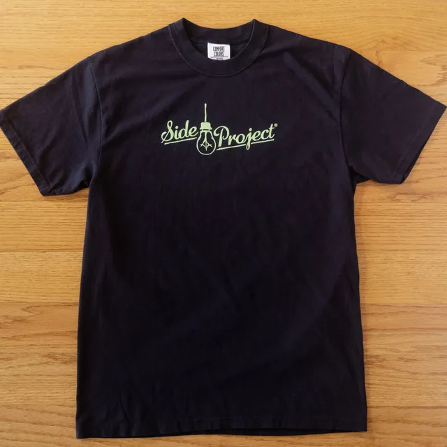 Side Project Logo T-Shirt nera cotone verde pistacchio