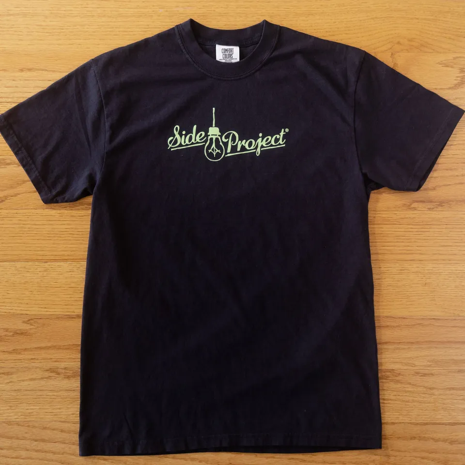 Side Project Logo T-Shirt nera cotone verde pistacchio